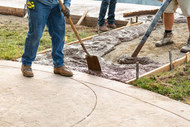 Best Commercial Concrete Services in Valley View, OH