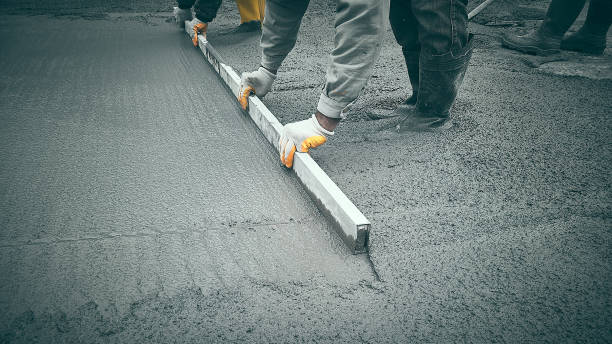 Best Concrete Driveway Installation in Valley View, OH